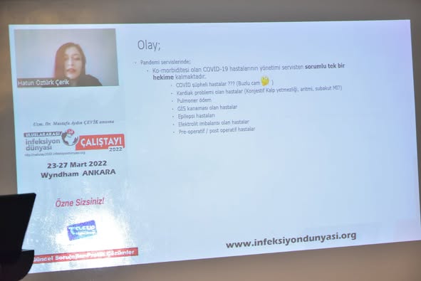 ULUSLARARASI İNFEKSİYON DÜNYASI ÇALIŞTAYI 2022’nin, “DİRENÇLİ MİKROORGANİZMALAR; TEDAVİDE YAŞANAN GÜÇLÜKLER” oturumu Prof. Dr. Dilek ARMAN’nın başkanlığında yapıldı. Oturumda Prof. Dr. Mesut YILMAZ “Gram-negatif Bakteriler”, Doç. Dr. Süda TEKİN “Kandida İnfeksiyonları” ve Prof. Dr. Zekaver ODABAŞI “Aspergillus İnfeksiyonları” konularını anlattılar. Oturumda aynı zamanda Öğr. Gör. Dr. Ezgi GÜLTEN gelen e-posterleri özetledi. Bunun yanı sıra Dr. Esra KAYA KILIÇ ve Prof. Dr. Salih CESUR tarafından sözlü bildiriler sunuldu. Oturum 265 katılımla tamamlandı