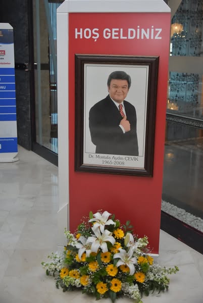 Dr. Mustafa Aydın ÇEVİK Anısına 23-27 Mart 2022 tarihleri arasında Wyndham Otel, Ankara’da gerçekleştirilecek olan “ULUSLARARASI İNFEKSİYON DÜNYASI ÇALIŞTAYI 2022”” için hazırız.
