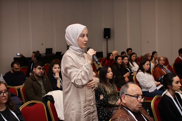İNFEKSİYON DÜNYASI ÇALIŞTAYI 2023, Prof. Dr. Cemal BULUT, Doç. Dr. Cumhur ARTUK, Doç. Dr. Aslı HAYKIR SOLAY koordinasyonunda yapılan Serbest Kürsü’de “PROTEZ İNFEKSİYONLARI” konusu katılımcılarla beraber tartışıldı.