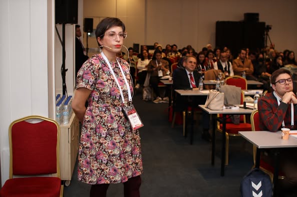 İNFEKSİYON DÜNYASI ÇALIŞTAYI 2023, Prof. Dr. Ediz TÜTÜNCÜ, Öğr. Gör. Dr. Ezgi GÜLTEN ve Uzm. Dr. Şerife ALTUN DEMİRCAN koordinasyonunda yapılan Serbest Kürsü’de “HEPATİT” konusu katılımcılarla beraber tartışıldı.