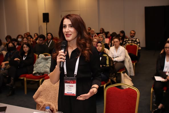 İNFEKSİYON DÜNYASI ÇALIŞTAYI 2023, Prof. Dr. Ediz TÜTÜNCÜ, Öğr. Gör. Dr. Ezgi GÜLTEN ve Uzm. Dr. Şerife ALTUN DEMİRCAN koordinasyonunda yapılan Serbest Kürsü’de “HEPATİT” konusu katılımcılarla beraber tartışıldı.