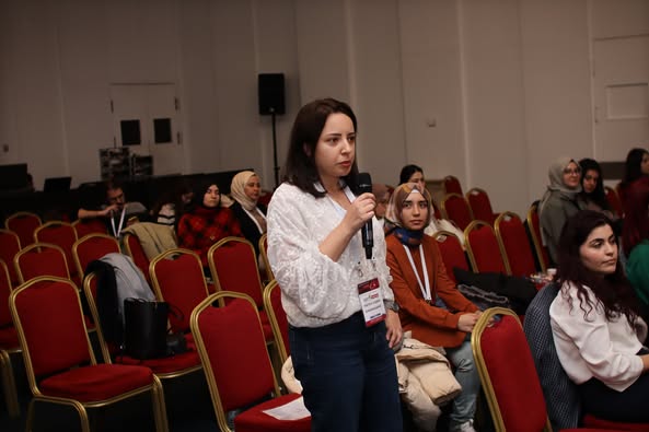İNFEKSİYON DÜNYASI ÇALIŞTAYI 2023’ün “PROTEZ İNFEKSİYONLARI” oturumunda Prof. Dr. Cemal BULUT’un başkanlığında, Doç. Dr. Fatma ESER “Tanı ve Antibiyotik Tedavisi” ve Prof. Dr. Serkan İLTAR “Cerrahi Yaklaşım” sunumlarını gerçekleştirdiler.