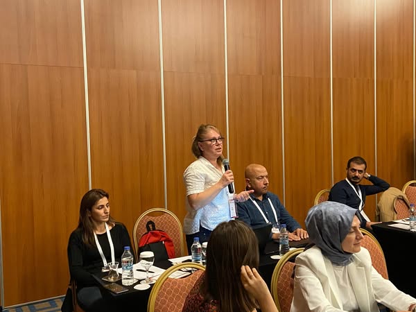 “HIV/AIDS: ASİSTAN OKULU” 3. dersinde Prof. Dr. Yeşim TAŞOVA “HIV/AIDS Hasta Yönetiminde Tedavi Dışı Sorunlar” konusunu anlattı.
bilimselevent.com