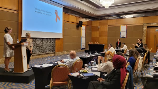 “HIV/AIDS: ASİSTAN OKULU” 10. dersinde Prof. Dr. Serap GENÇER “HIV/AIDS Sık Görülen Fırsatçı İnfeksiyonlar” konusunu anlattı.
bilimselevent.com