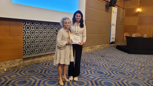 “HIV/AIDS: ASİSTAN OKULU” 3. dersinde Prof. Dr. Yeşim TAŞOVA “HIV/AIDS Hasta Yönetiminde Tedavi Dışı Sorunlar” konusunu anlattı.
bilimselevent.com