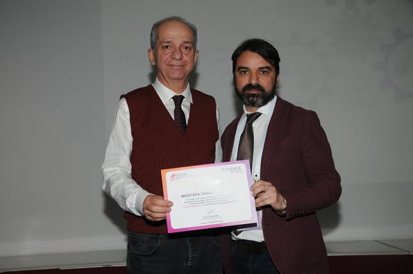 “HIV/AIDS: ASİSTAN OKULU”nun 2. dersinde Doç. Dr. Taner YILDIRMAK “HIV/AIDS Mikrobiyoloji ve Patogenez” konusunu anlattı.
bilimselevent.com
#HIVAIDSAsistanokulu