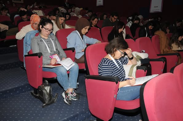 “HIV/AIDS: ASİSTAN OKULU” öğrencilerimiz ÖN TEST sınavında.
www.bilimselevent.com
#HIVAIDSAsistanokulu