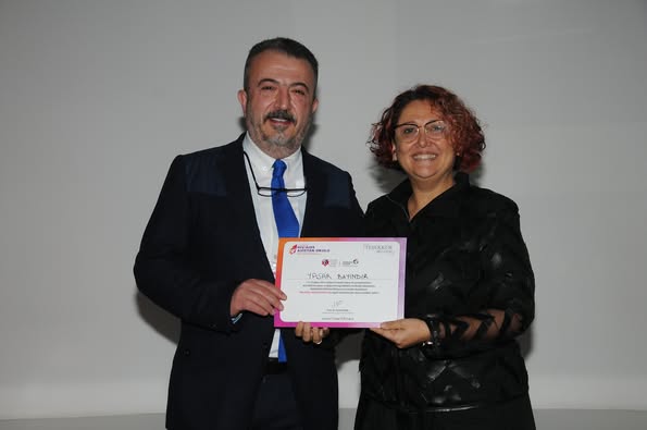 “HIV/AIDS: ASİSTAN OKULU”nun 12. dersinde Prof. Dr. Yaşar BAYINDIR “HIV/AIDS Temas Öncesi ve Temas Sonrası Profilaksi” konusunu anlattı.
bilimselevent.com
#HIVAIDSAsistanokulu