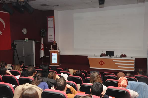 “HIV/AIDS: ASİSTAN OKULU”nun 2. dersinde Doç. Dr. Taner YILDIRMAK “HIV/AIDS Mikrobiyoloji ve Patogenez” konusunu anlattı.
bilimselevent.com
#HIVAIDSAsistanokulu