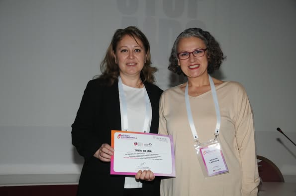 “HIV/AIDS: ASİSTAN OKULU”nun 5. dersinde Doç. Dr. Tülin DEMİR “HIV/AIDS Mevcut Tanı Yöntemleri” konusunu anlattı.
bilimselevent.com
#HIVAIDSAsistanokulu