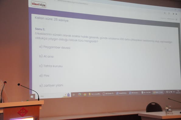 “HIV/AIDS: ASİSTAN OKULU”nda 1. Gün derslerinden oluşan interaktif sorularla öğretmenimiz Prof. Dr. Yeşim TAŞOVA’nın moderatörlüğünde öğrenimlerimizi pekiştirdik. Birinci günün sonunda derslere ve yarışmaya katılım oranı %100 olan okulumuzun öğrencilerini ve öğretmenlerini tebrik ediyoruz…
bilimselevent.com
#HIVAIDSAsistanokulu