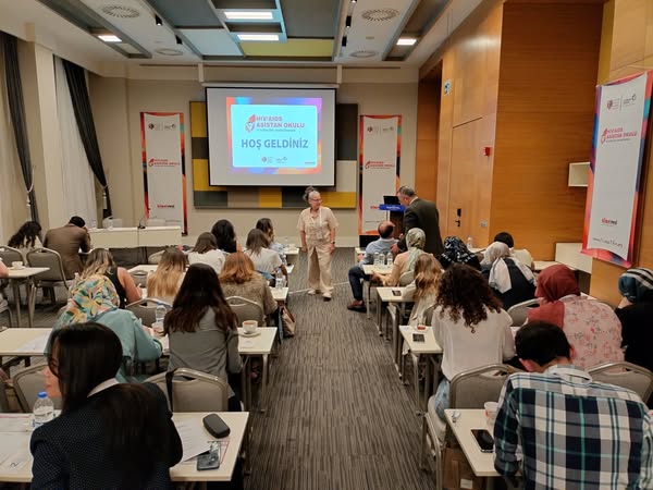 “HIV/AIDS: ASİSTAN OKULU” öğrencilerimiz ÖN TEST sınavında.
www.bilimselevent.com
#HIVAIDSAsistanokulu